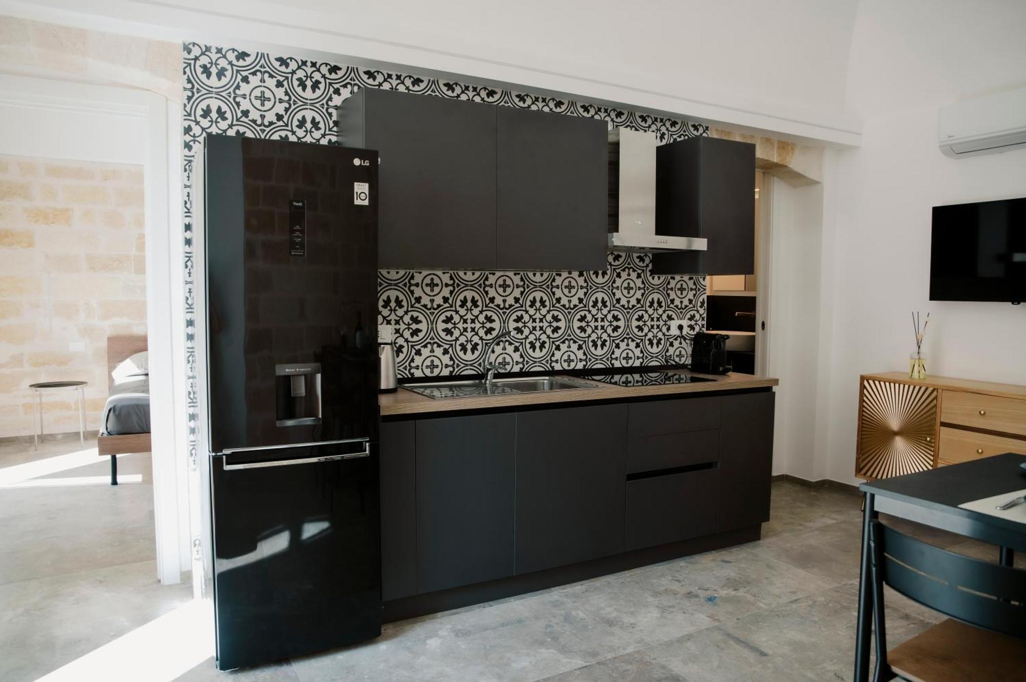 Petrina Home - Suite Rooms Barletta Esterno foto